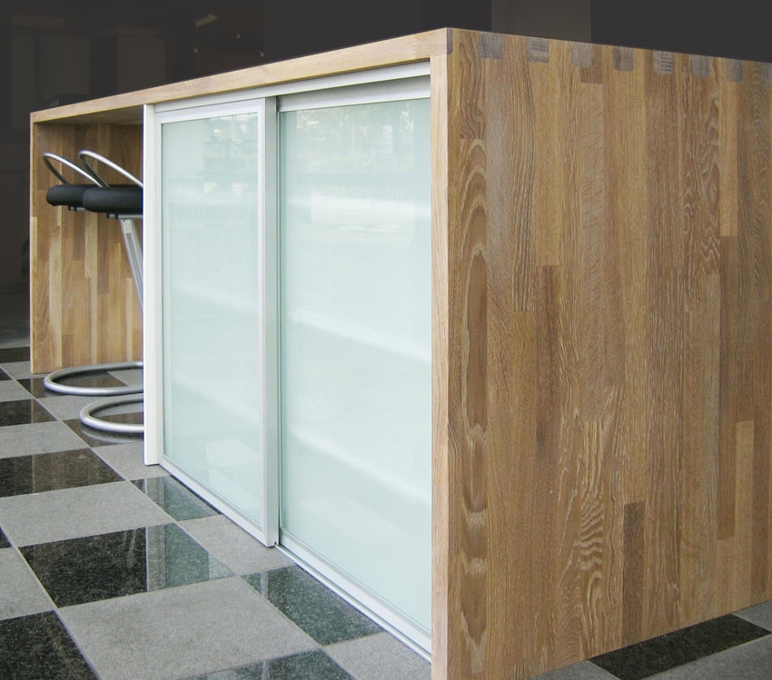 Mogensen Fashionline Skydelåger På Mål Til Garderobe Med   Låger Total Bredde 100 Til 130 Cm