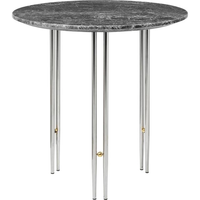Gubi Ioi Sofabord Rundt ø50 Cm Med Krom Base Og Grå Emperador Marmor Top