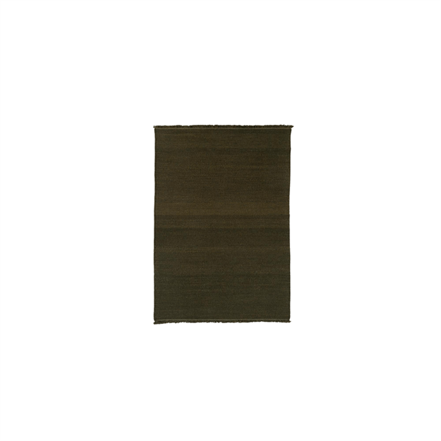 Louise Roe Found 02 Gulvtæppe 140x200 Mosgrøn