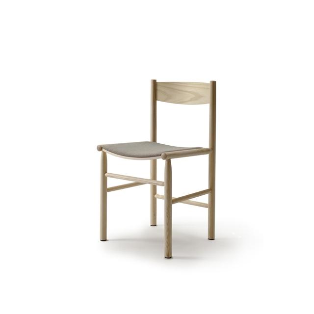 Nikari Linea Collection Akademia Spisebordsstol Lakeret Asketræ Steelcut Trio 213