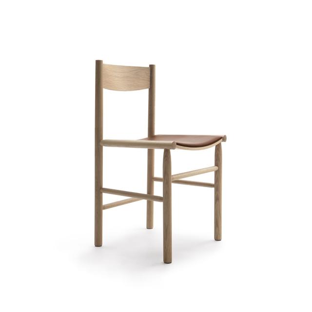 Nikari Linea Collection Akademia Spisebordsstol Lys Lakeret Egetræ Elmosoft 33004 Læder