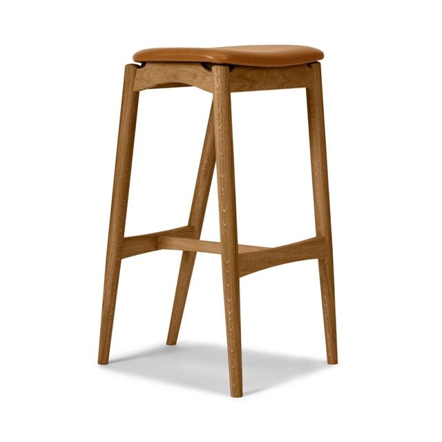 Sibast Furniture No   Barstol 65 Uden Ryg Olieret Eg Cognac