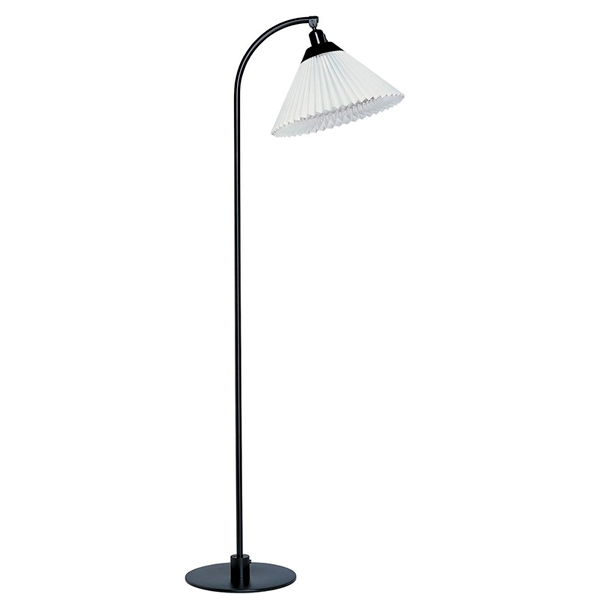 Le Klint 368 Standerlampe Sort
